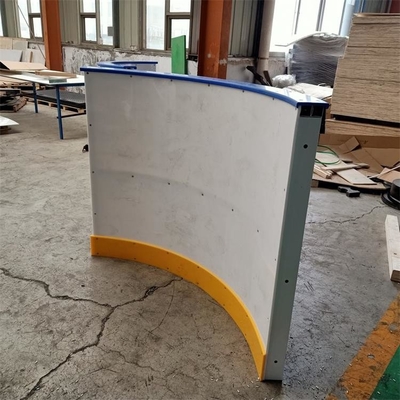 Plastik Skating Rink Fence HDPE Hockey Dasher Board Kick Plate Dengan Rangka Baja